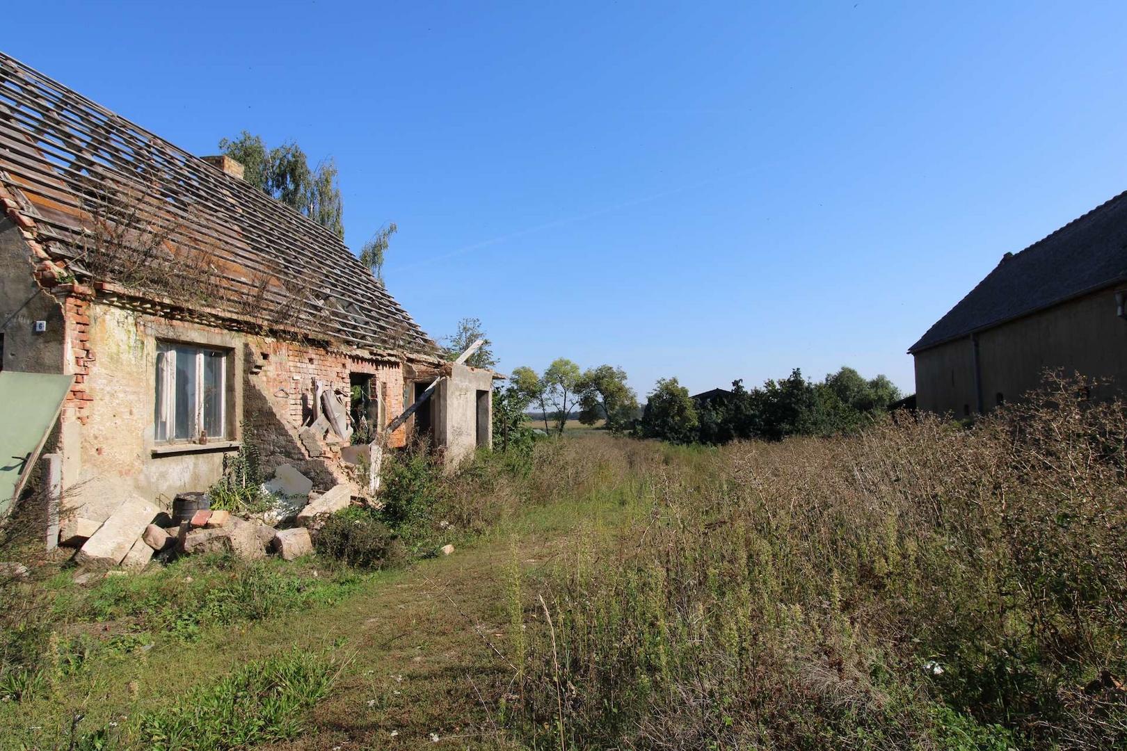 Blick auf Grundstück