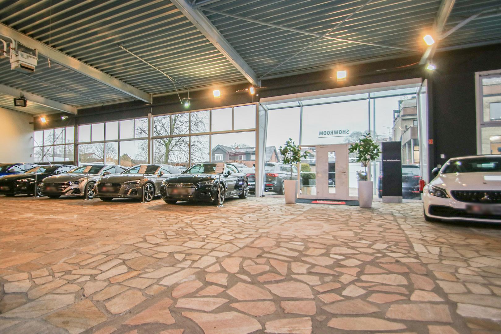 Showroom