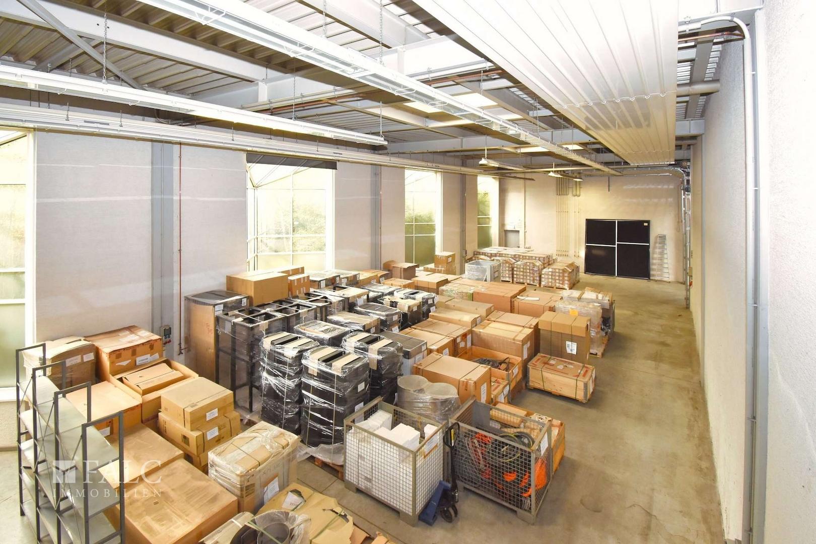 Lagerhalle