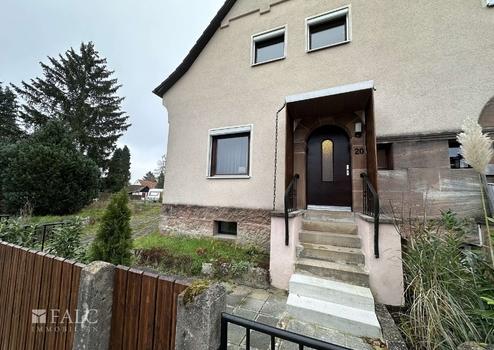 Doppelhaushälfte mit Grundstück im Nürnberger Norden – Ihr neues Zuhause wartet! – Nürnberg – Vorschaubild 3