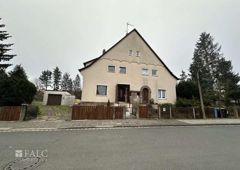 Doppelhaushälfte mit Grundstück im Nürnberger Norden – Ihr neues Zuhause wartet! – Nürnberg – Vorschaubild 12