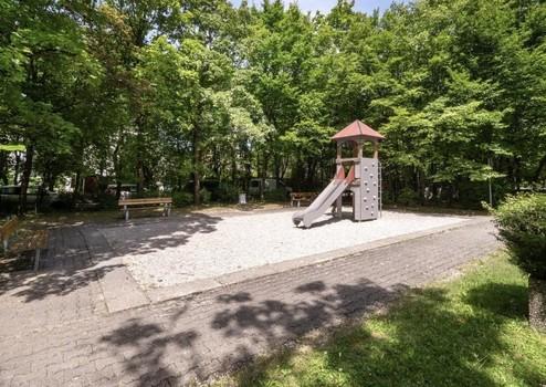 Property thumbnail 6