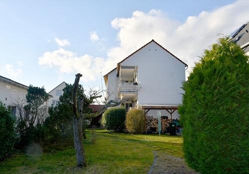 Hausansicht Gartenseite