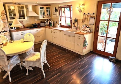 Einbauküche inklusive