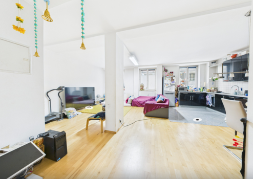 Property thumbnail 2