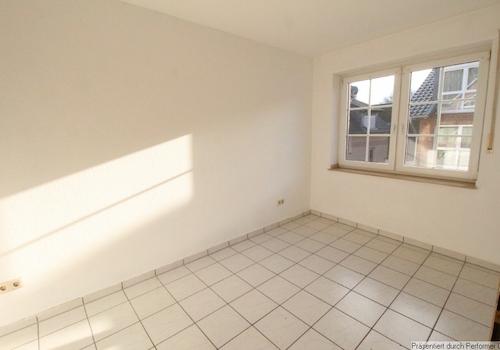 Kinderzimmer o Büro