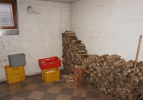 Holzkeller