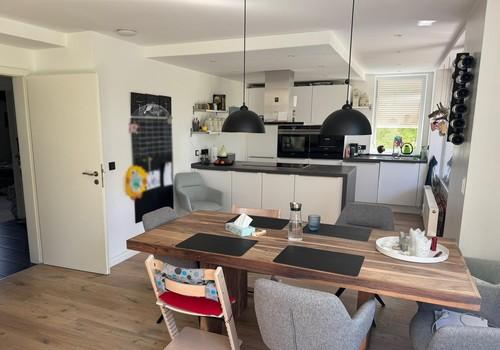 Essbereich, Blick in die Küche