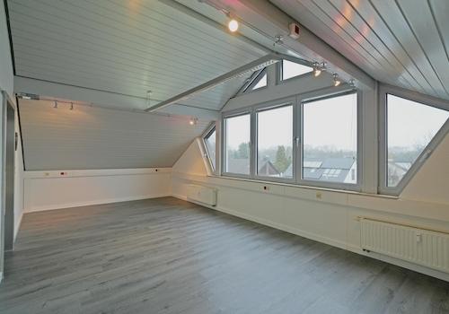 Großraum / Besprechungsraum 2.OG