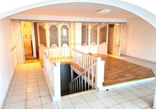 gehen wir unter das Wohnzimmer