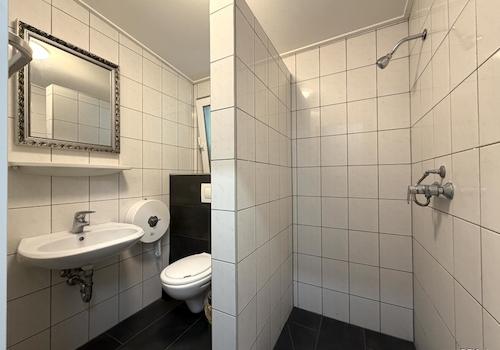 Sanitärgebäude innen