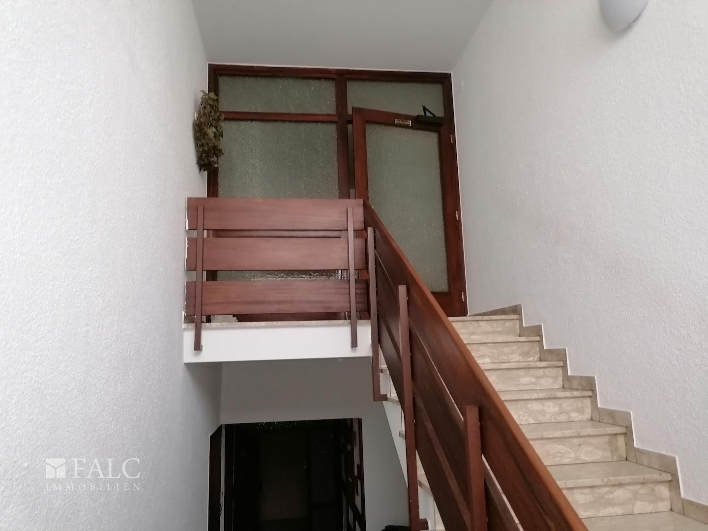  Zugang zum Wohntrakt