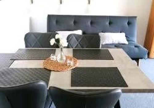 Wohnzimmer inkl. Schlafsofa