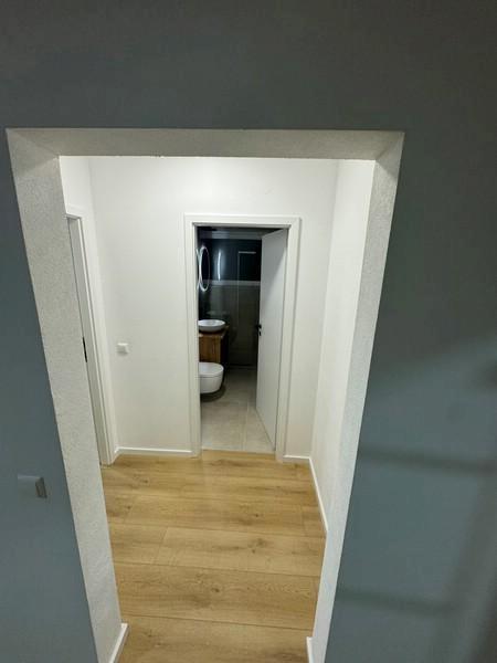 11 WoZi Blick Rtg Bad und SZi