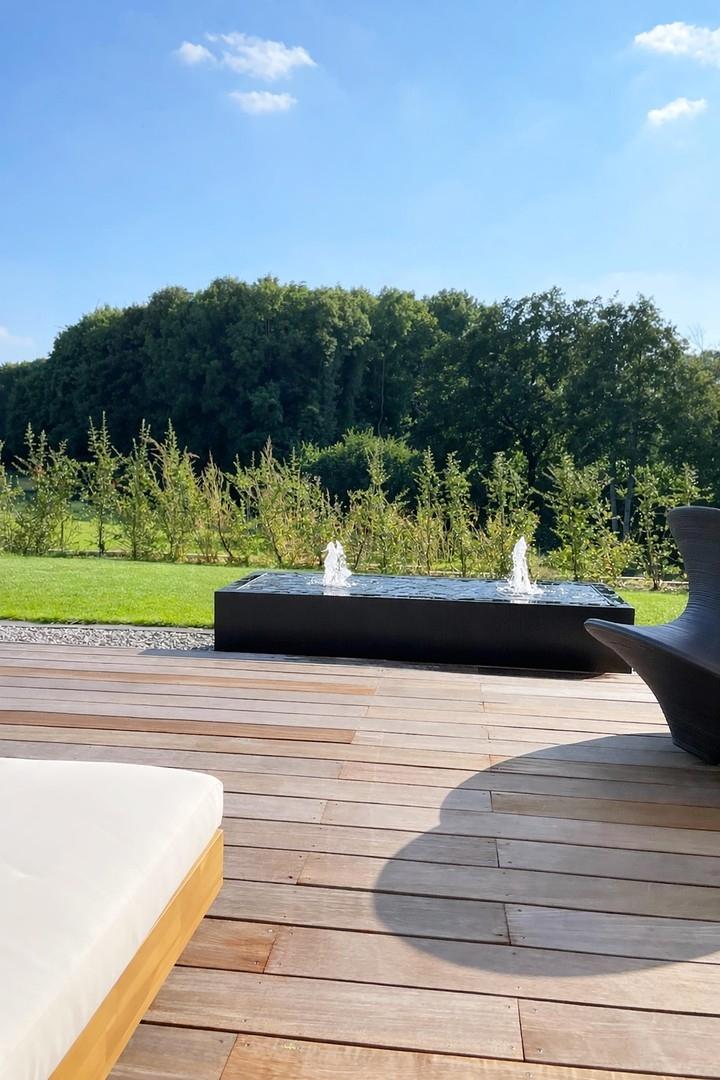 Außenbereich im Sommer