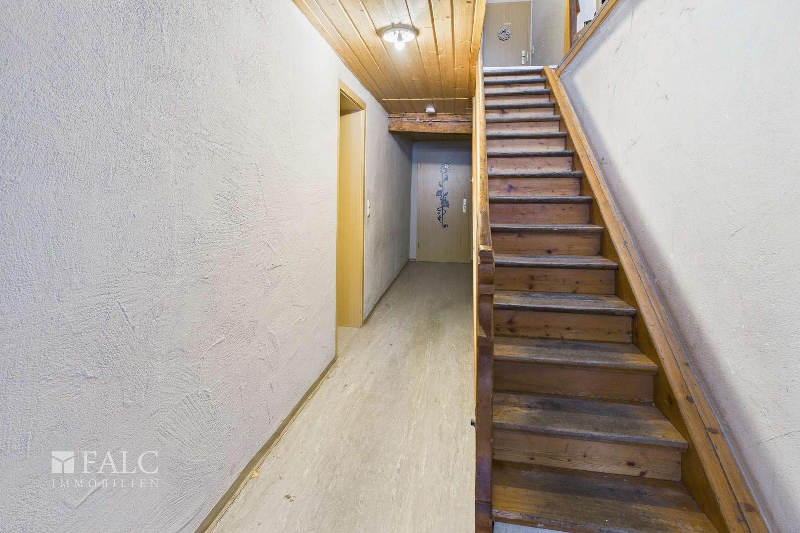 CAM04294G0-PR0028-STILL019