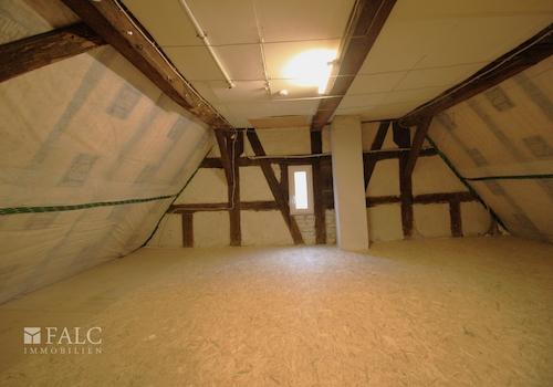 großzügiger Abestellraum