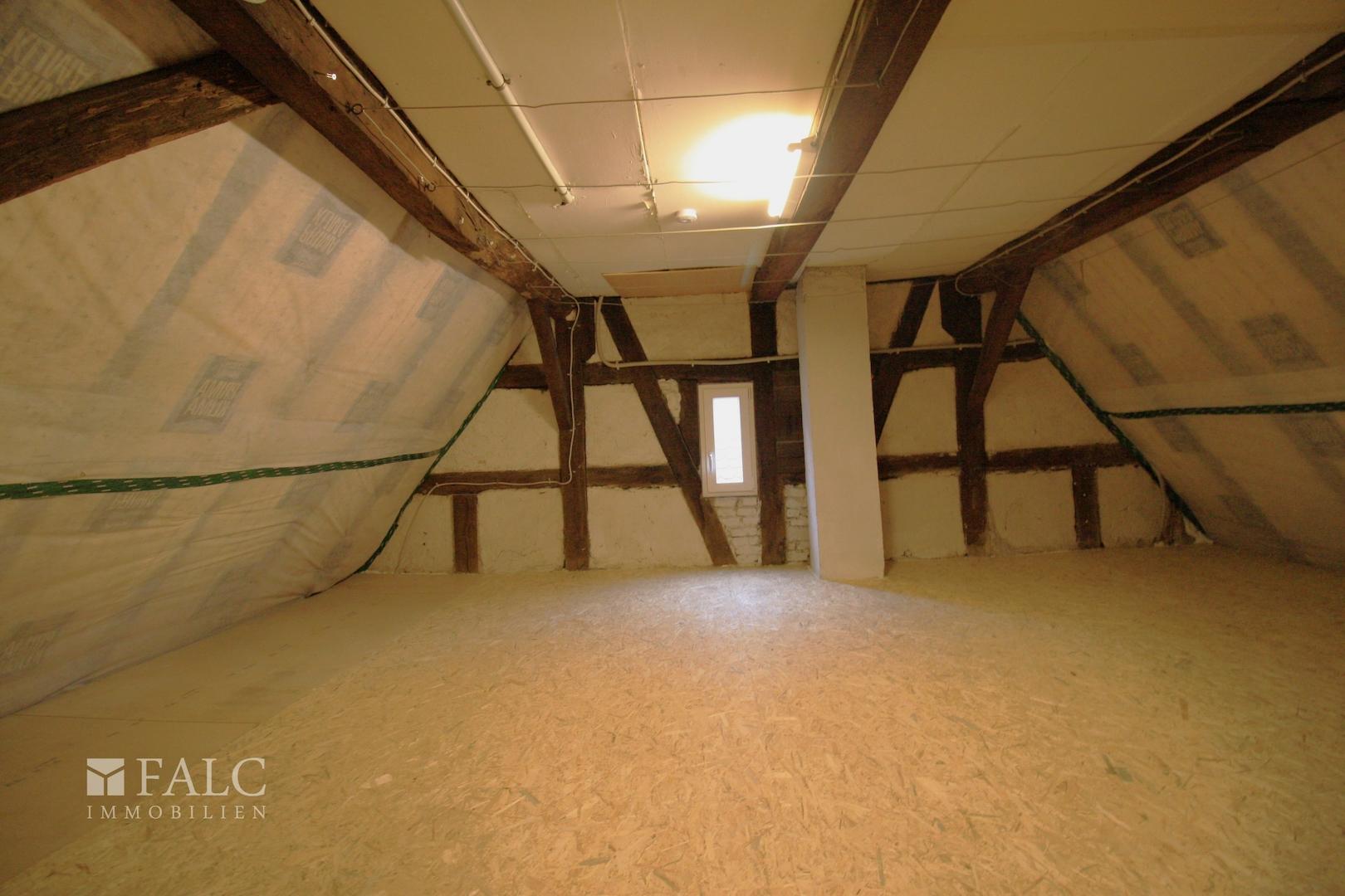 großzügiger Abestellraum