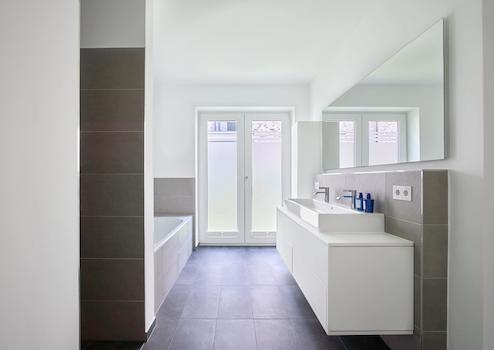 Property thumbnail 12