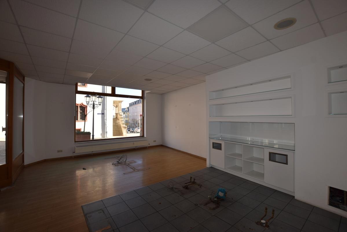 Ladenfläche mit Schaufenster