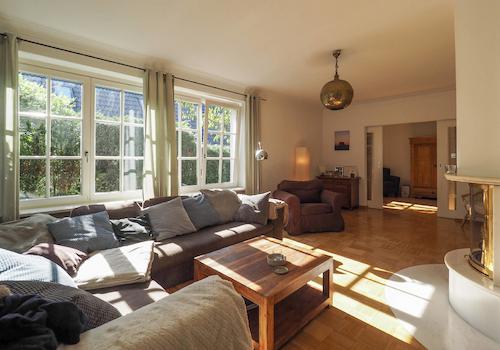 ..mit angrenzendem Wohnzimmer