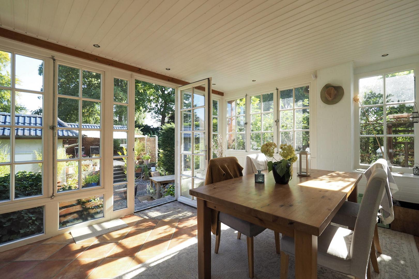 schönes Lichtspiel im Wintergarten