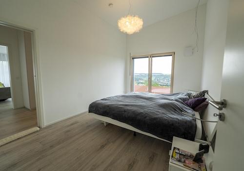 SZ+ Tür zur Ankleide OG