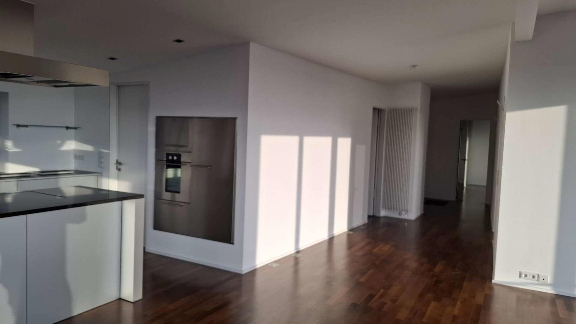 Kochbereich Richtung Flur