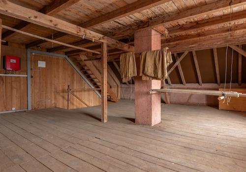 Dachspeicher 2-stöckig