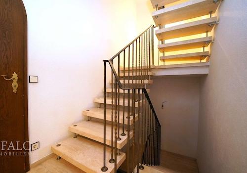 gepflegtes Treppenhaus