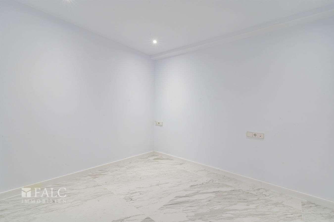 apartment-portals-nous-4