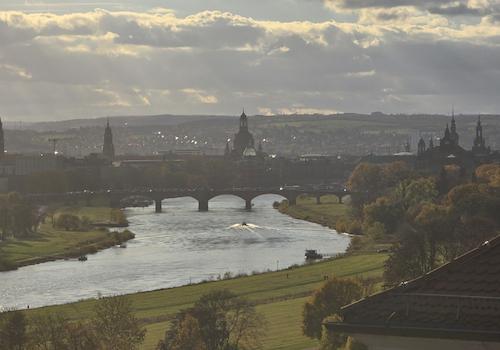 Die Aussicht am Vormittag - vom Penthouse auf Dresden