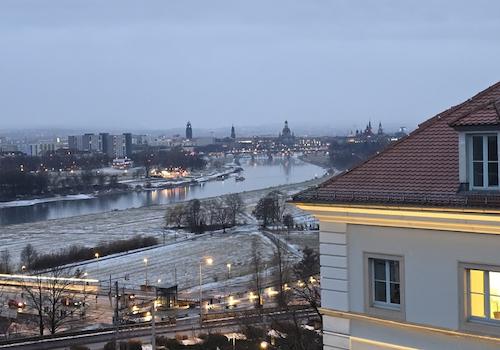 Die Aussicht vom Penthouse auf Dresden