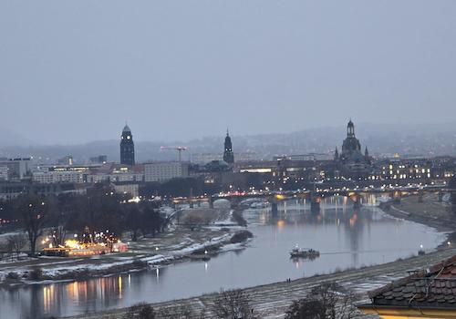 Blick von der PenthouseWohnung auf Dresden