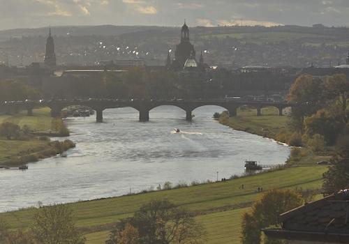 Blick von der PenthouseWohnung auf Dresden