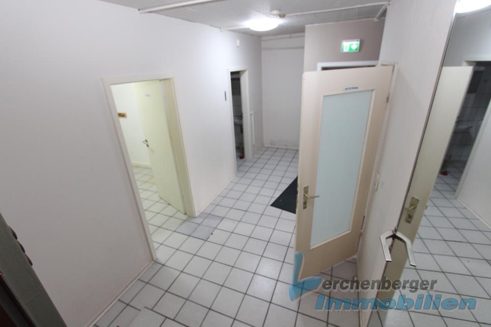 Lagerraum/WC Bereich