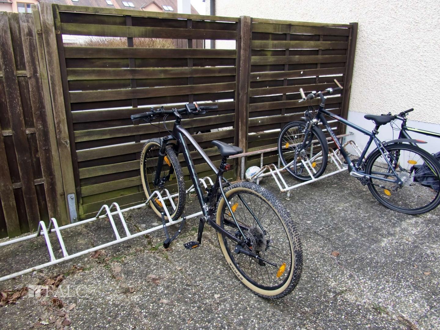 Fahrrad-Stellplatz