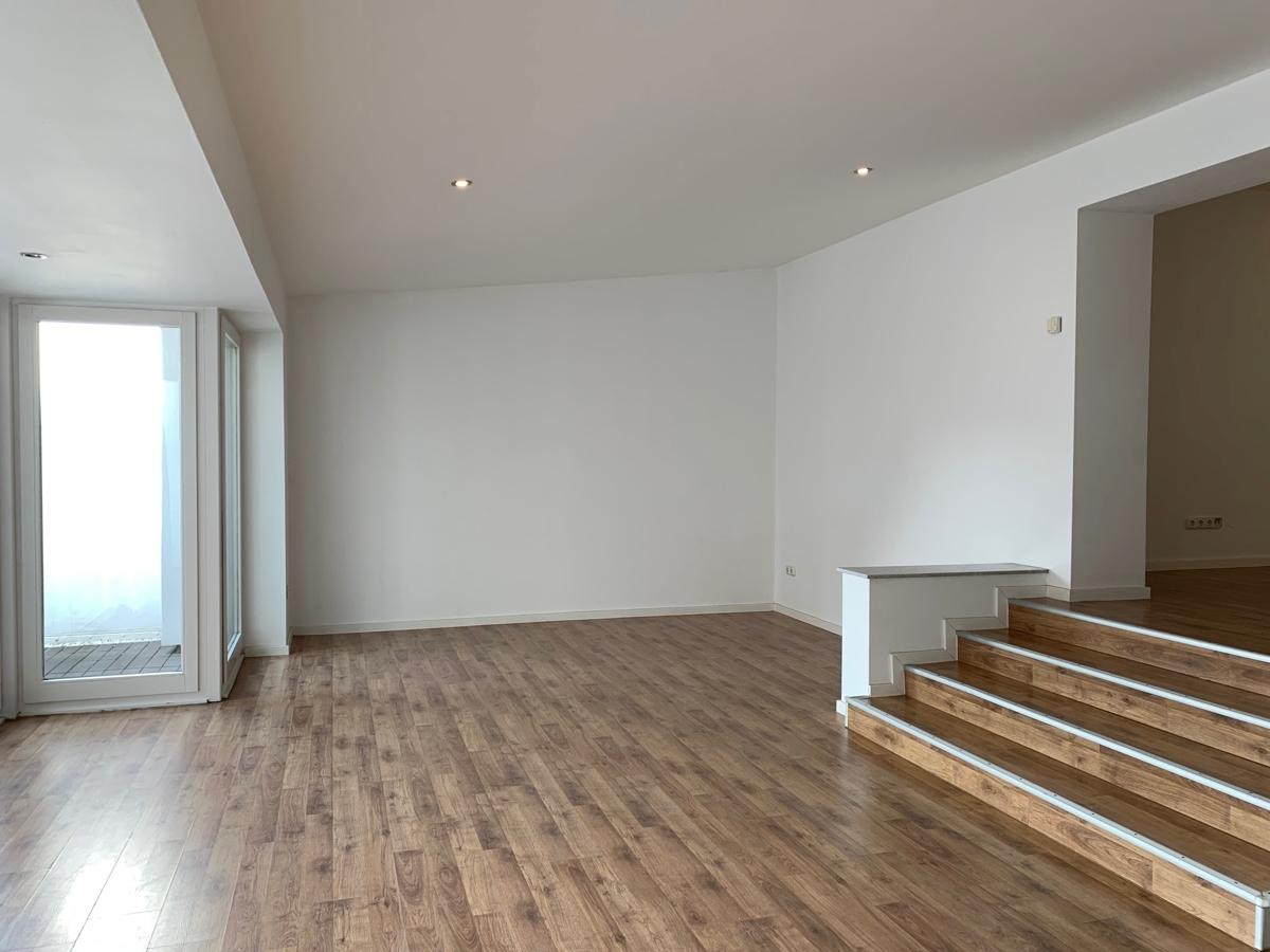 Ansicht Wohn,- Esszimmer