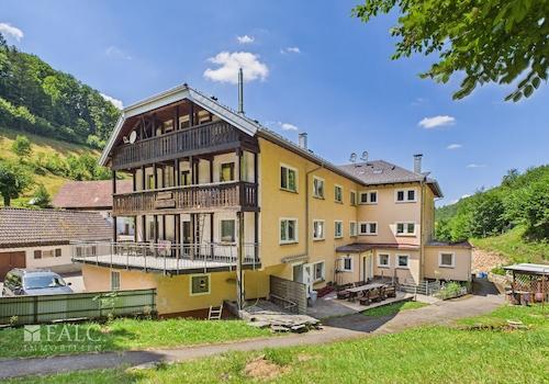 Hausansicht von hinten