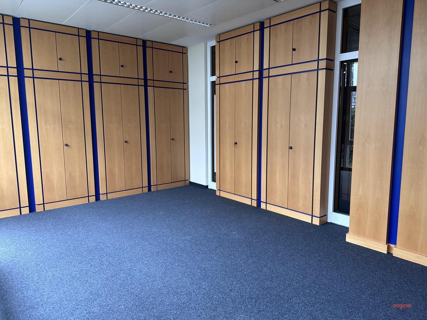 Originalbild ohne Büroeinricht