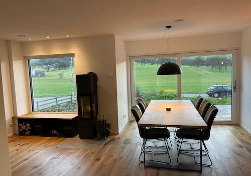 Esszimmer mit Sitzfenster