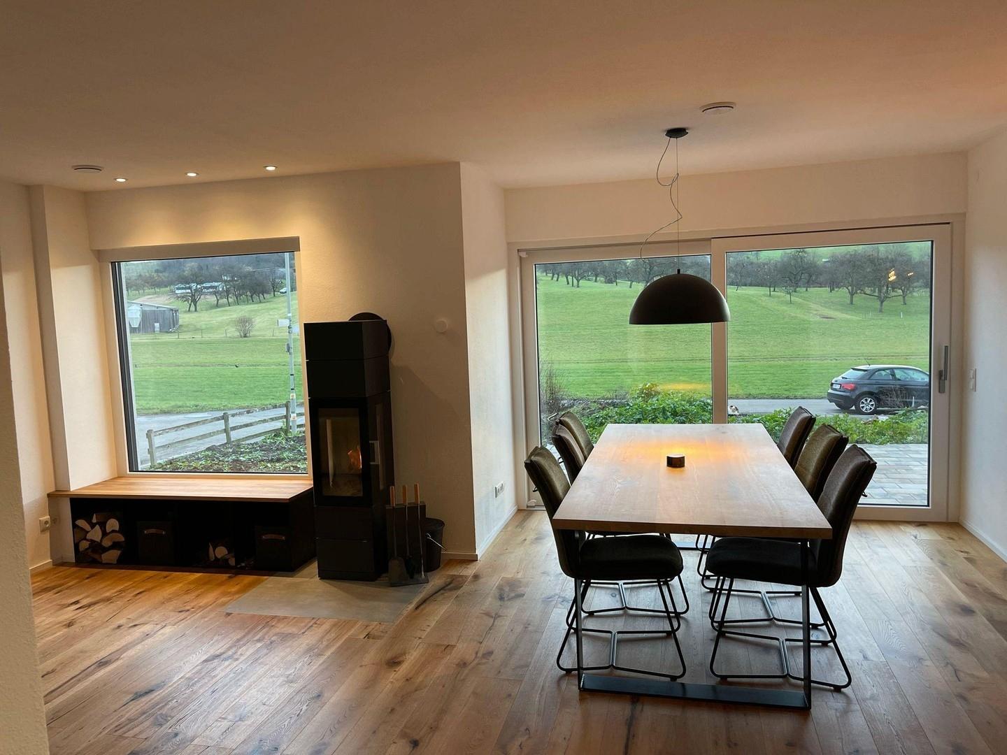 Esszimmer mit Sitzfenster