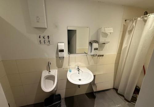 Toilette & Dusche Lager 