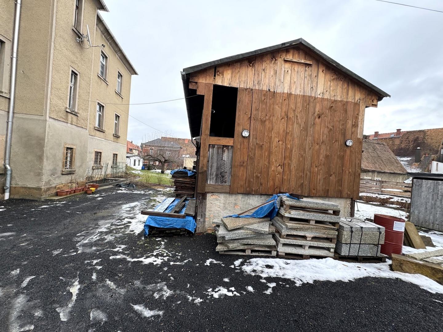 Nebengebäude im Hof