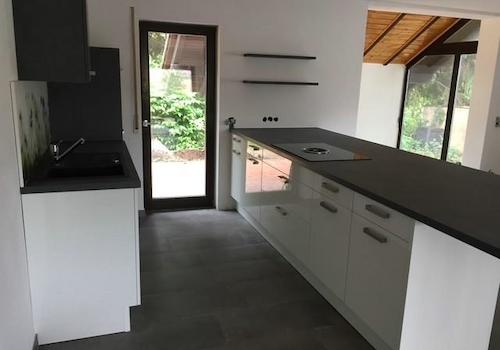 32 EBK im EG mit Terrassentür