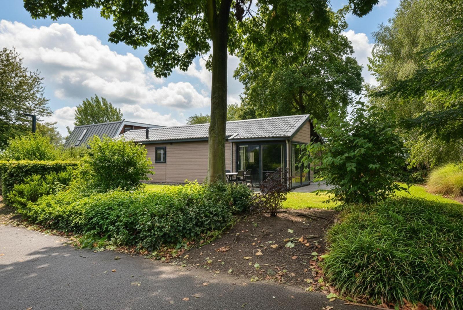 kaufen-chalet-biddinghuizen-waldrand-privatsphare-recreatieadviseurs-vakantiehuistekoop-nl.jpg