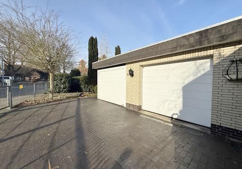 Garage und Carport