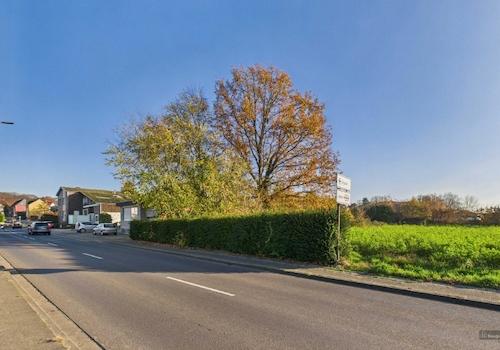 Straßenansicht rechts