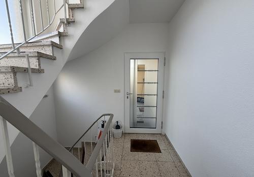 Zugang zum Treppenhaus