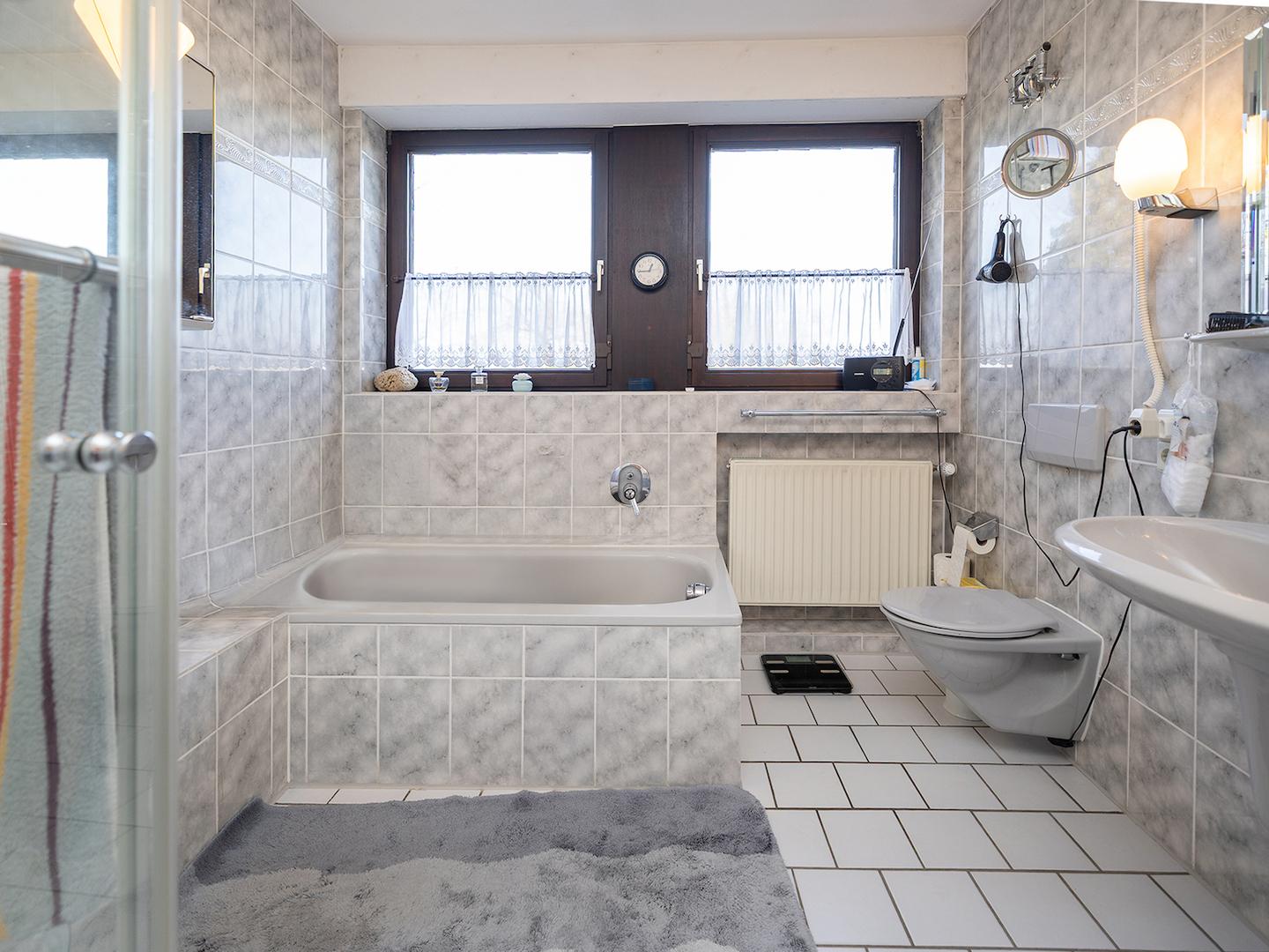 Badezimmer DG